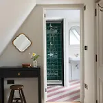 The Penn (adults Only)