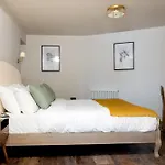 The Penn (adults Only)