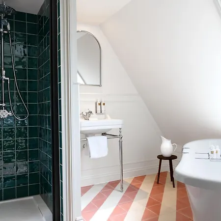 The Penn (adults Only) 4*