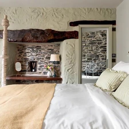 The Penn (adults Only) Windermere