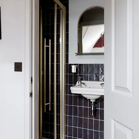 The Penn (adults Only) Windermere