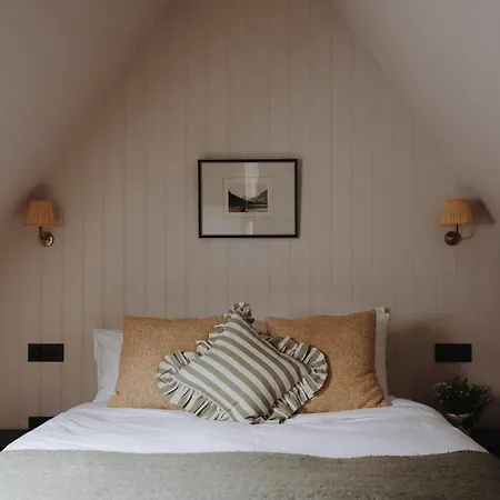 The Penn (adults Only) Windermere